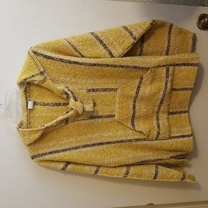 Molina Pullover Top w/hood Small